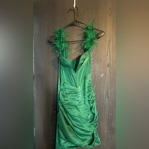 Elegant Green Feather Trim Dress long side train: Size XX-Small